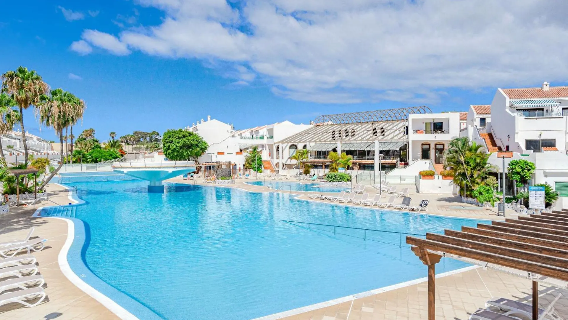 Apartment Parque Don Jose Poolside Retreat By Interhome Costa Del Silencio